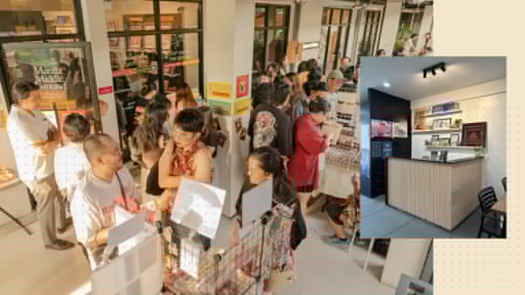 Crowd at a Manila Middle Ground event